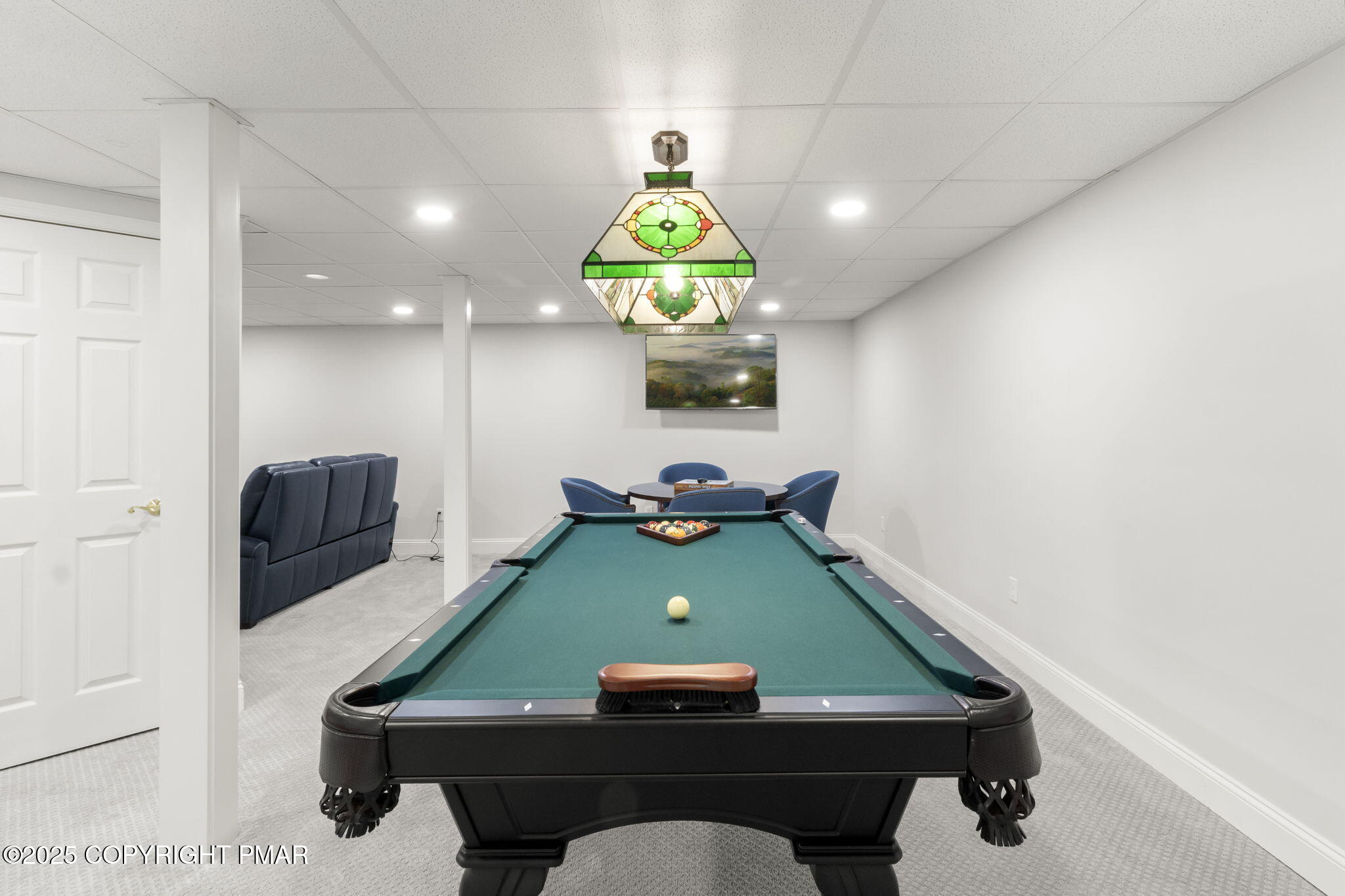 7317 Meadow Lane Canadensis, PA 18325 - Photo 17 of 25 a room with pool table