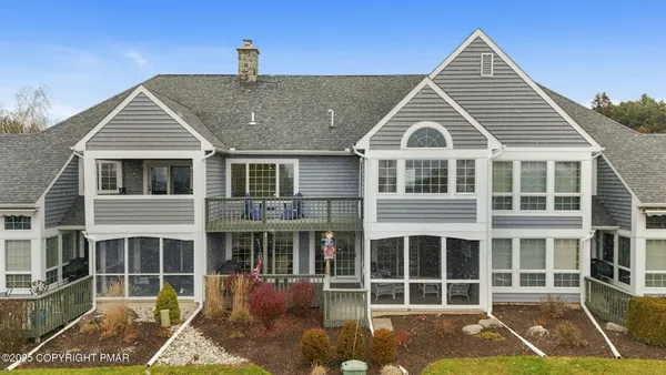 $599,000 | 7317 Meadow Lane, Canadensis, PA 18325