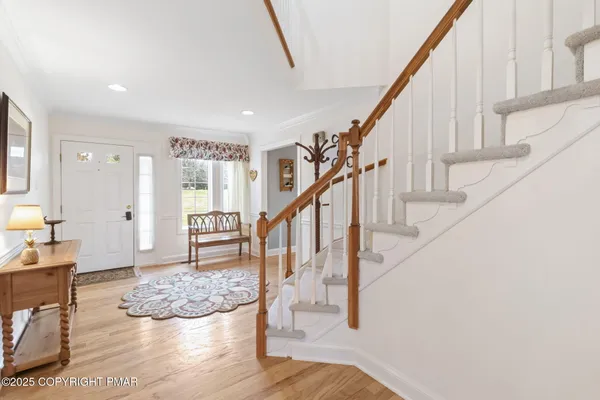 $599,000 | 7317 Meadow Lane, Canadensis, PA 18325