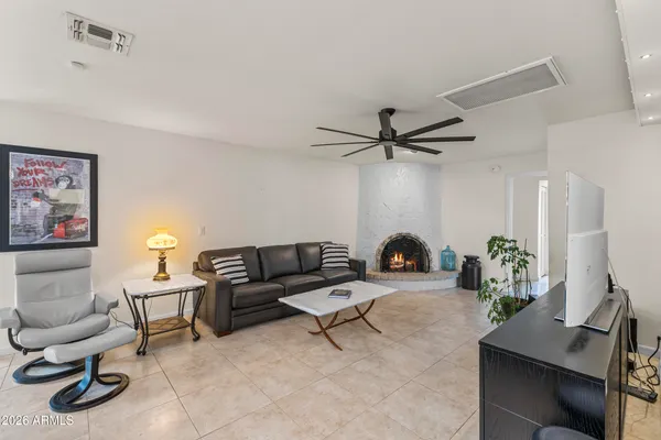 $599,000 | 1859 West Navarro Avenue, Mesa, AZ 85202