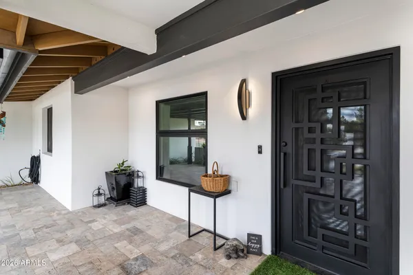 $599,000 | 1859 West Navarro Avenue, Mesa, AZ 85202