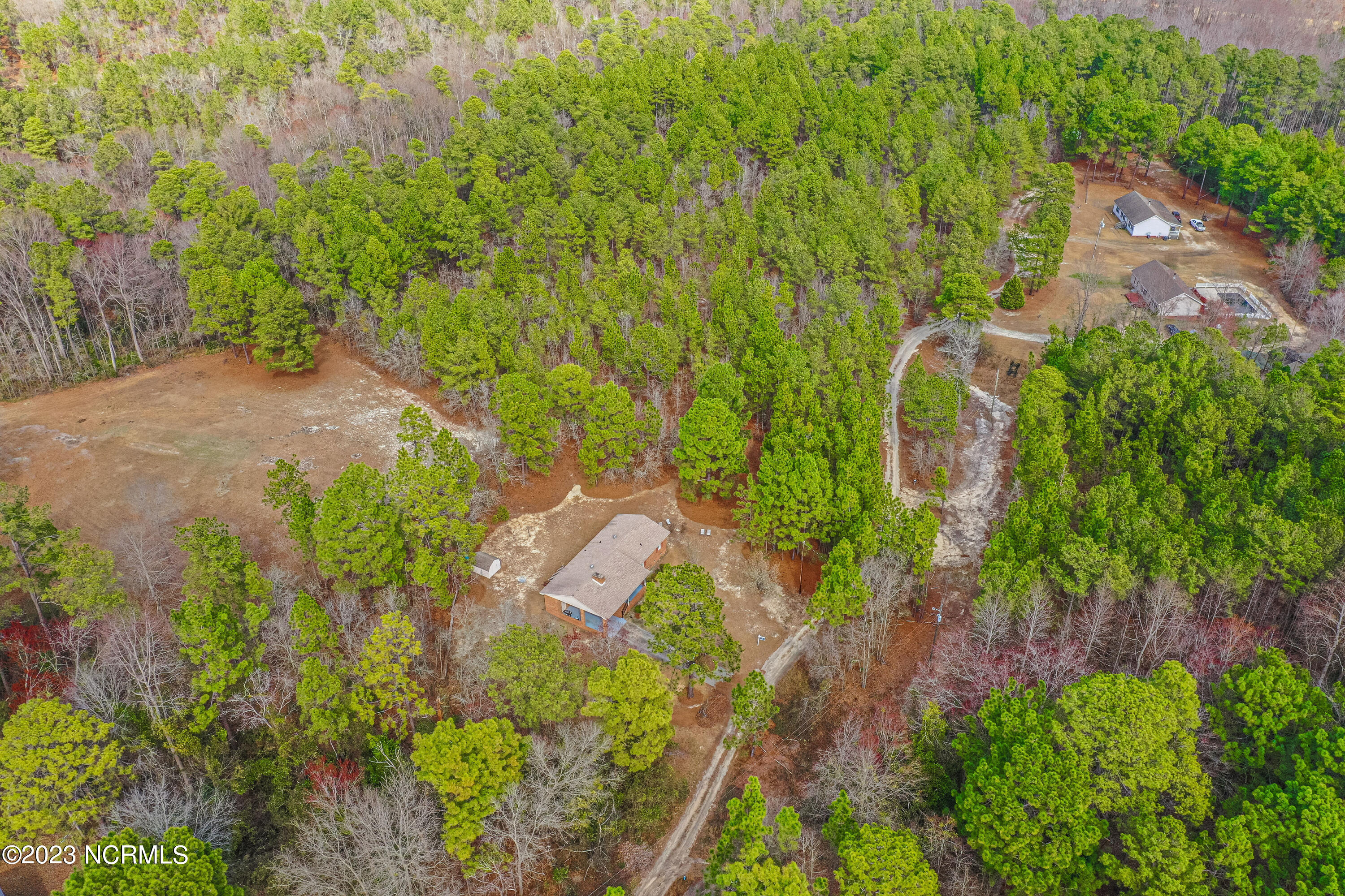 145 North Shore Trail Rockingham, NC 28379 - Photo 5 of 49 DJI_0146