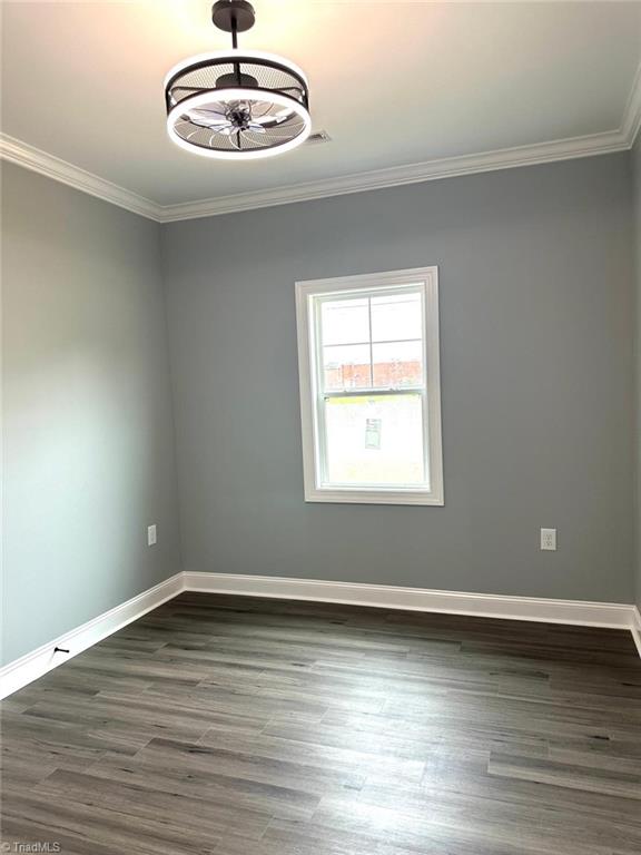 614 South Elm Street High Point, NC 27260 - Photo 22 of 36 fan/lights