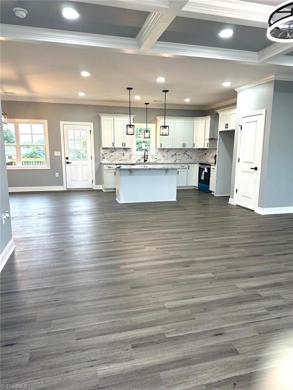 614 South Elm Street High Point, NC 27260 - Photo 7 of 36 Gallery Image 7