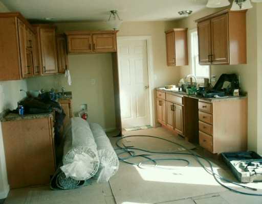 237 Lemmon Road Latrobe, PA 15650 - Photo 2 of 8 Kitchen.