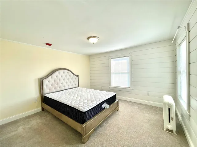 $2,150 | 14 Dresser Street, Unit 6, Newport, RI 02840