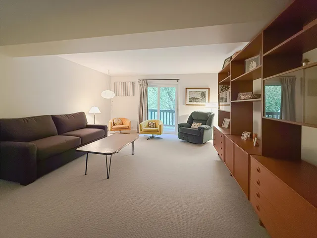 $500,000 | 131 Brook Hollow, Hanover, NH 03755