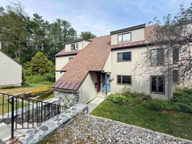 $500,000 | 131 Brook Hollow, Hanover, NH 03755