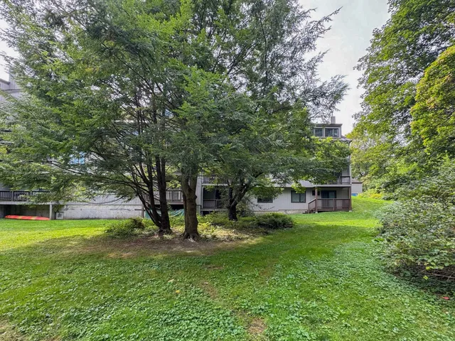 $500,000 | 131 Brook Hollow, Hanover, NH 03755