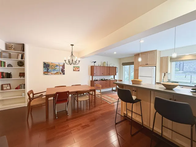 $500,000 | 131 Brook Hollow, Hanover, NH 03755