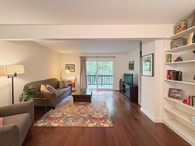 $500,000 | 131 Brook Hollow, Hanover, NH 03755