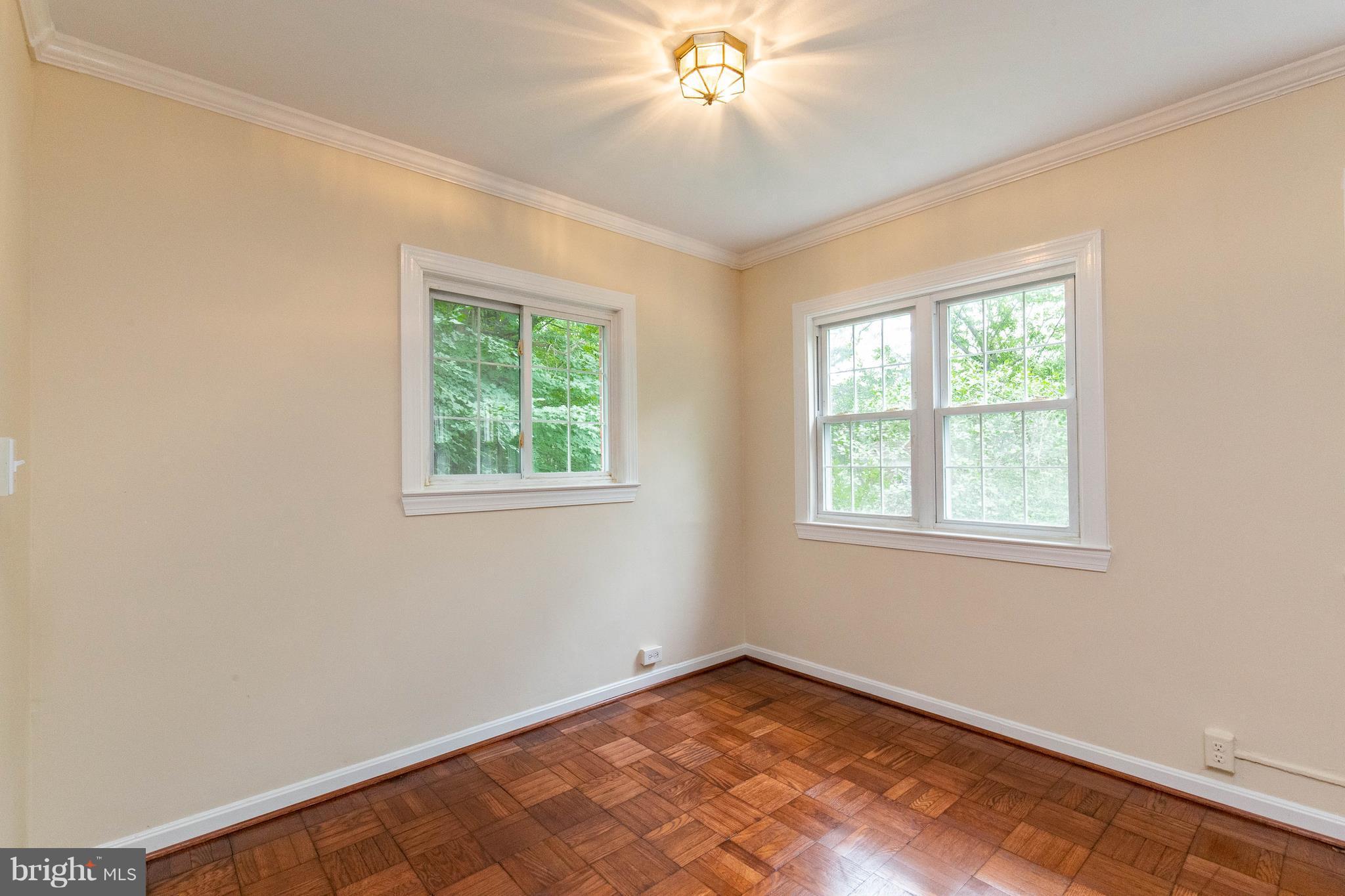 3702 Gunston Road, Unit 920 Alexandria, VA 22302 - Photo 18 of 28 Interior (General)