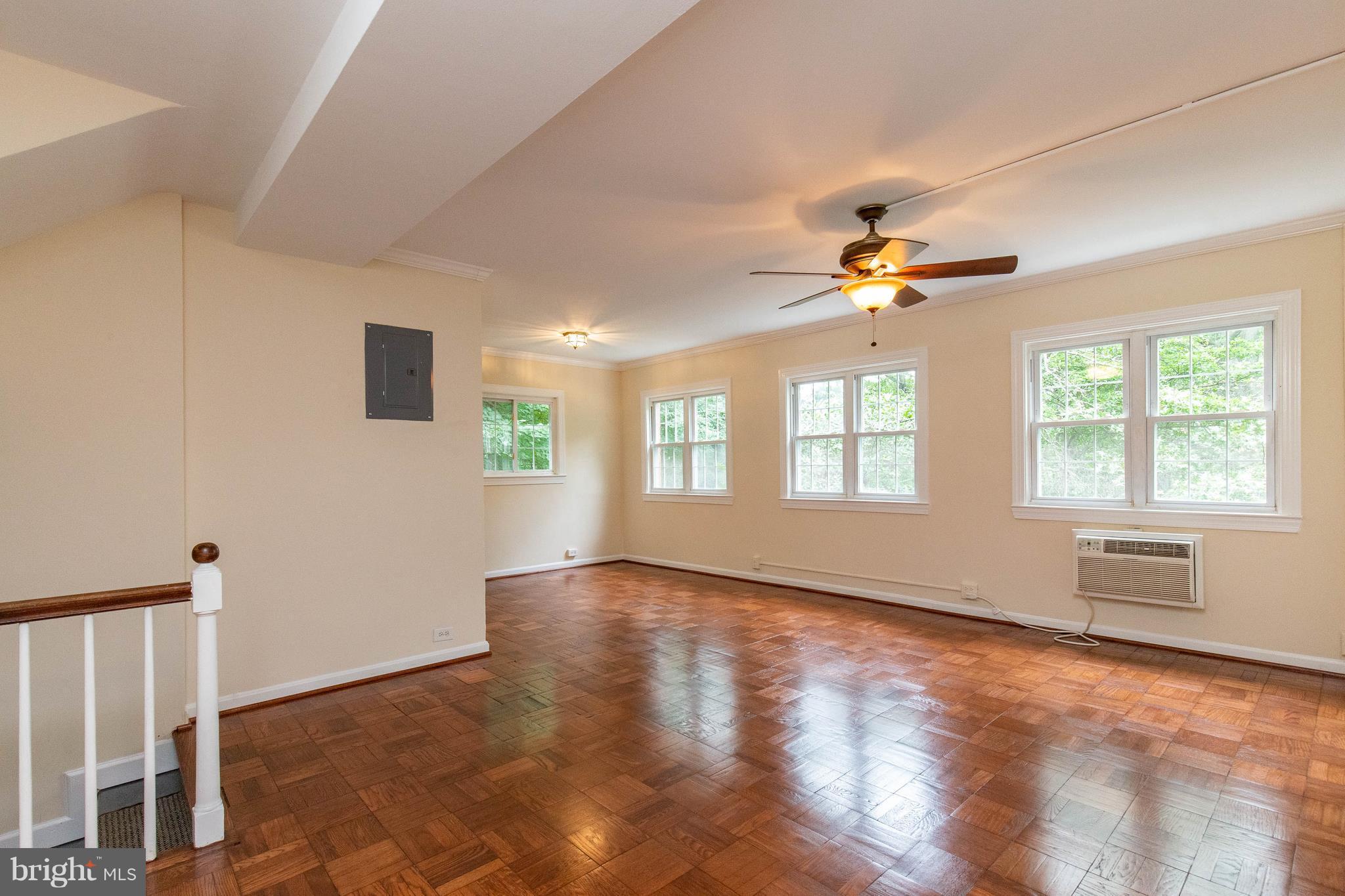 3702 Gunston Road, Unit 920 Alexandria, VA 22302 - Photo 19 of 28 Open Living Room/Dining Room