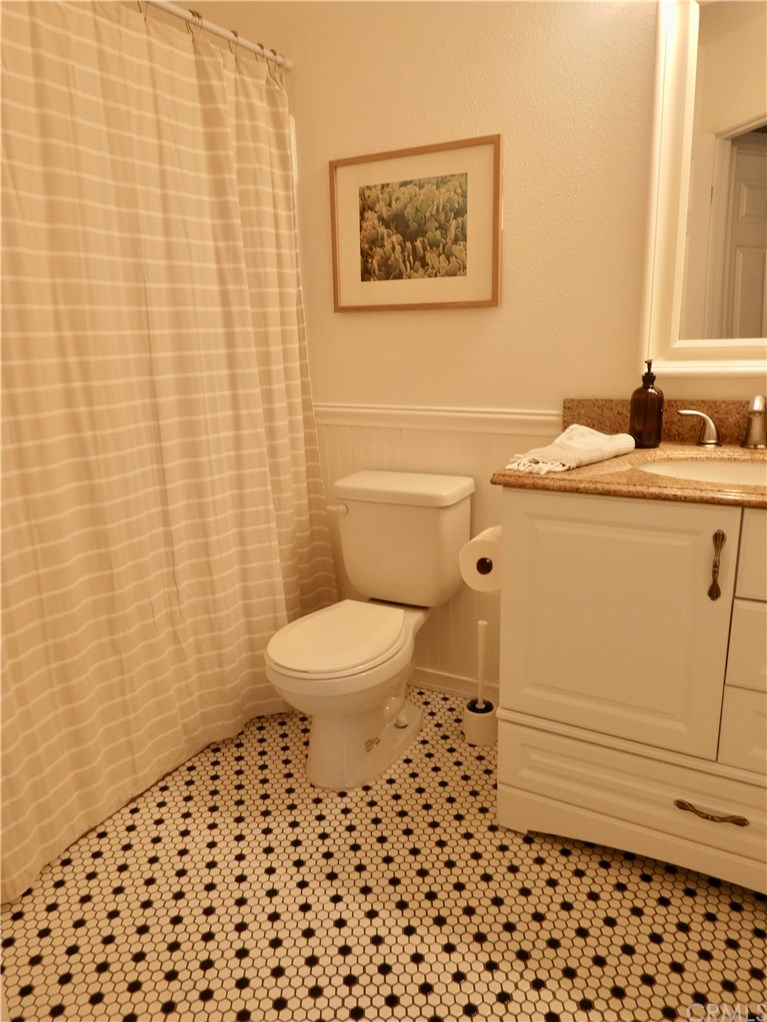 28445 Yosemite Drive Lake Forest, CA 92679 - Photo 15 of 43