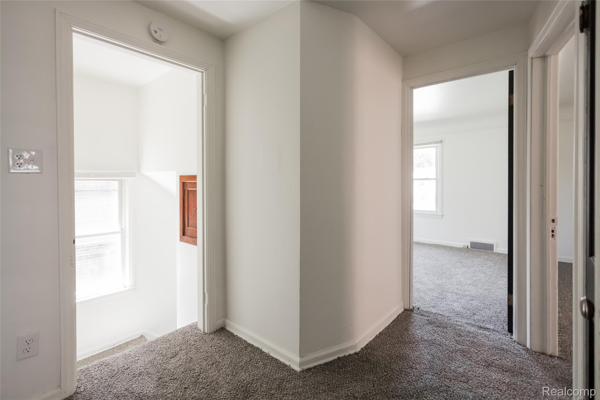 5540 Audubon Road Detroit, MI 48224 - Photo 10 of 21 5540Audubon-120.jpg