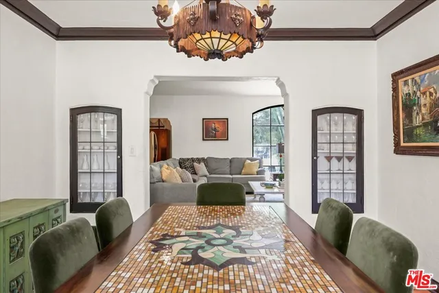 $2,375,000 | 6119 Del Valle Drive, Los Angeles, CA 90048