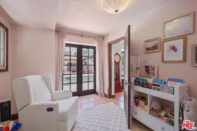 $2,375,000 | 6119 Del Valle Drive, Los Angeles, CA 90048