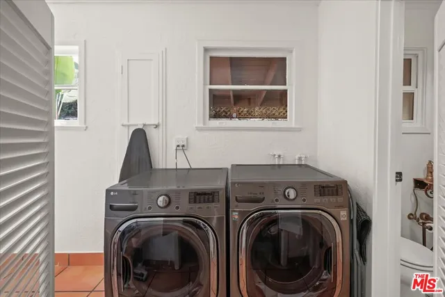 $2,375,000 | 6119 Del Valle Drive, Los Angeles, CA 90048