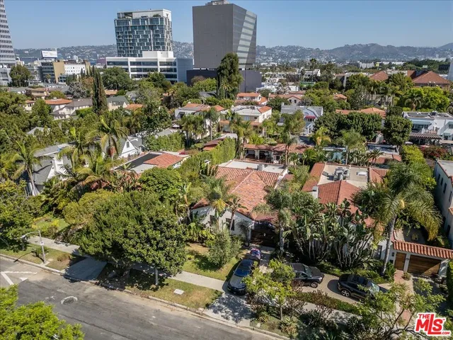 $2,375,000 | 6119 Del Valle Drive, Los Angeles, CA 90048