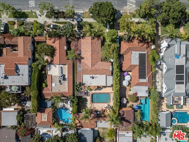 $2,375,000 | 6119 Del Valle Drive, Los Angeles, CA 90048