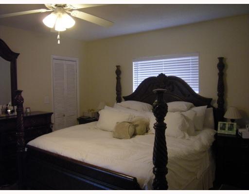 668 Northwest 15th Court Boca Raton, FL 33486 - Photo 5 of 7 Additional Photo