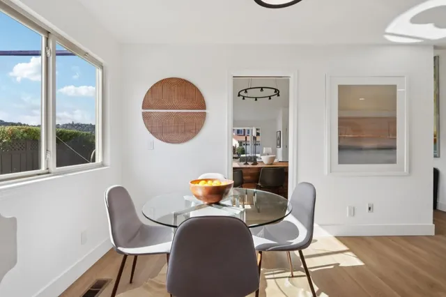 $2,200,000 | 1100 Ramblewood Way, San Mateo, CA 94403