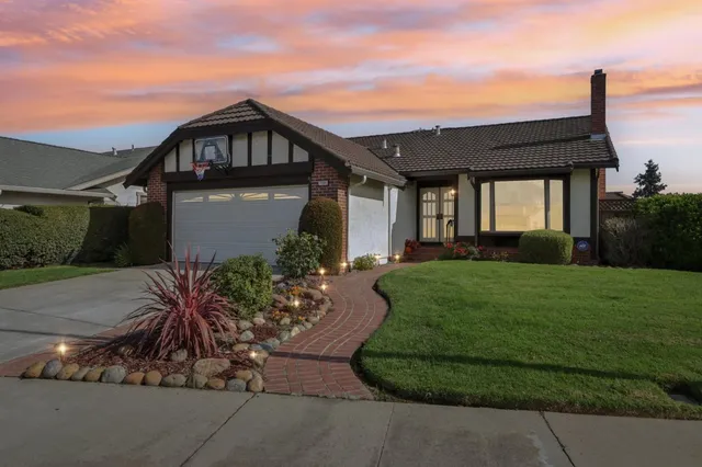 $2,200,000 | 1100 Ramblewood Way, San Mateo, CA 94403