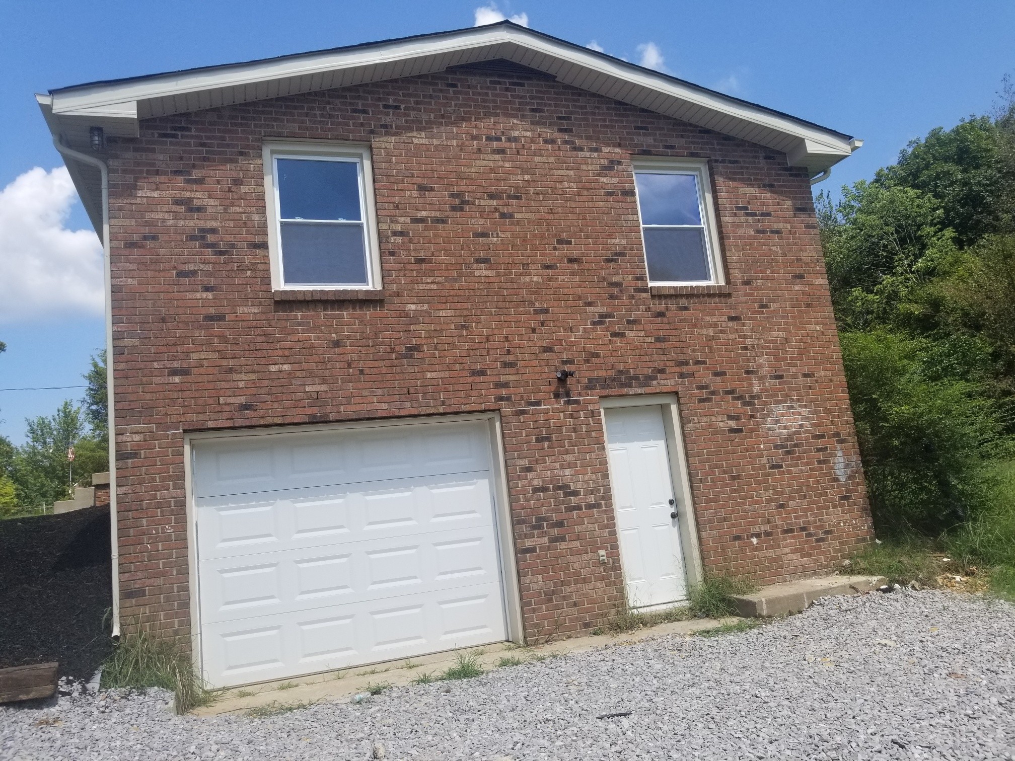 4440 Old Metal Road Palmyra, TN 37142 - Photo 20 of 21 a front view of a house