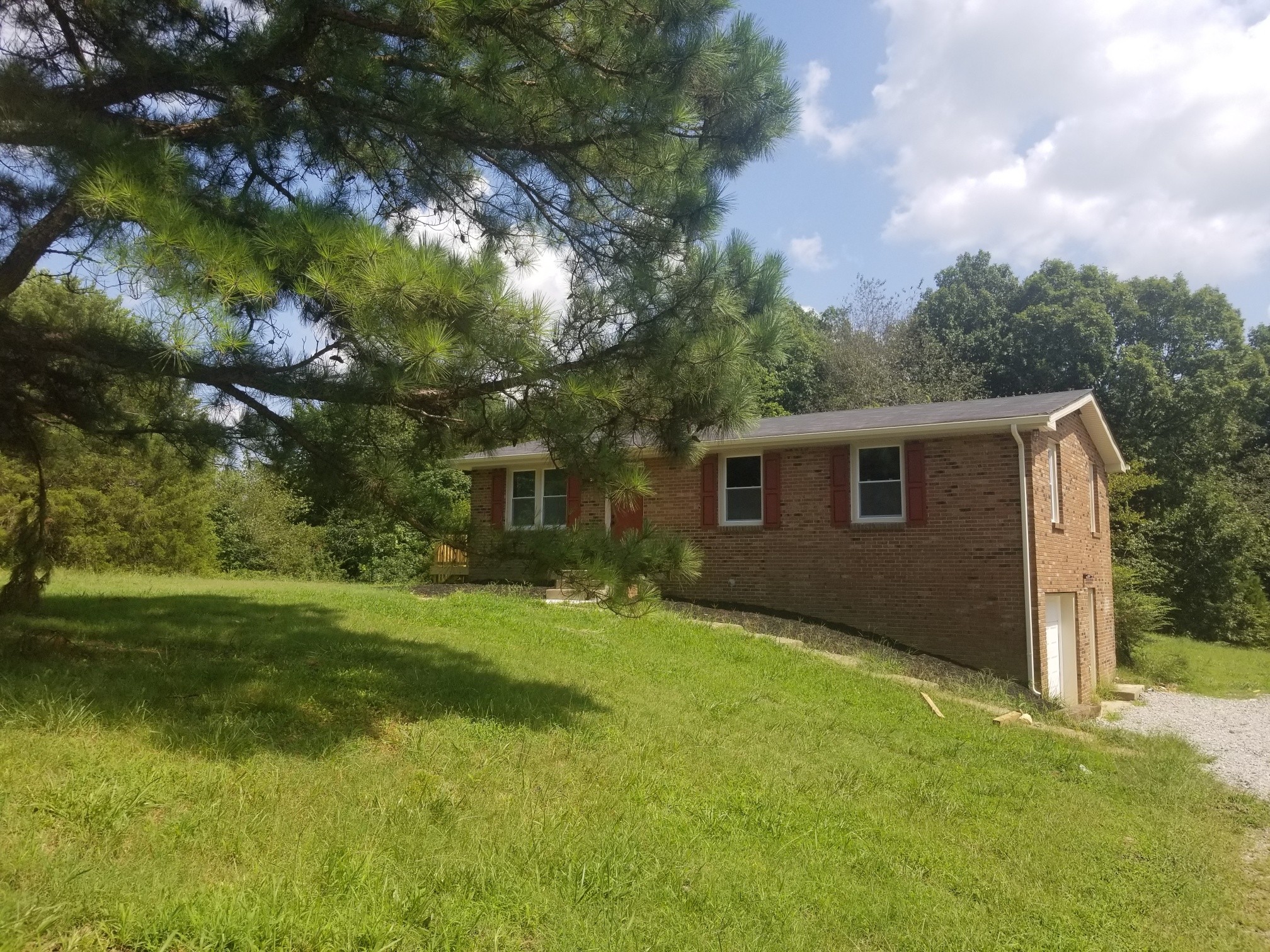 4440 Old Metal Road Palmyra, TN 37142 - Photo 21 of 21 a view of a backyard of the house