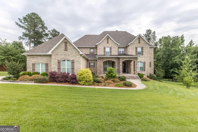 $899,000 | 223 Yale Circle, Bonaire, GA 31005