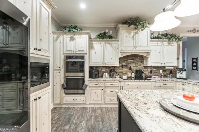 $899,000 | 223 Yale Circle, Bonaire, GA 31005