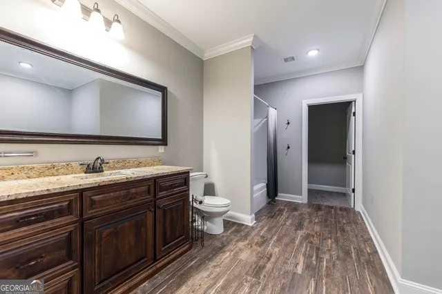 $899,000 | 223 Yale Circle, Bonaire, GA 31005