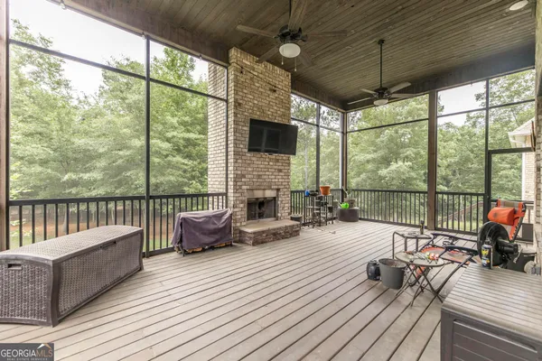 $899,000 | 223 Yale Circle, Bonaire, GA 31005