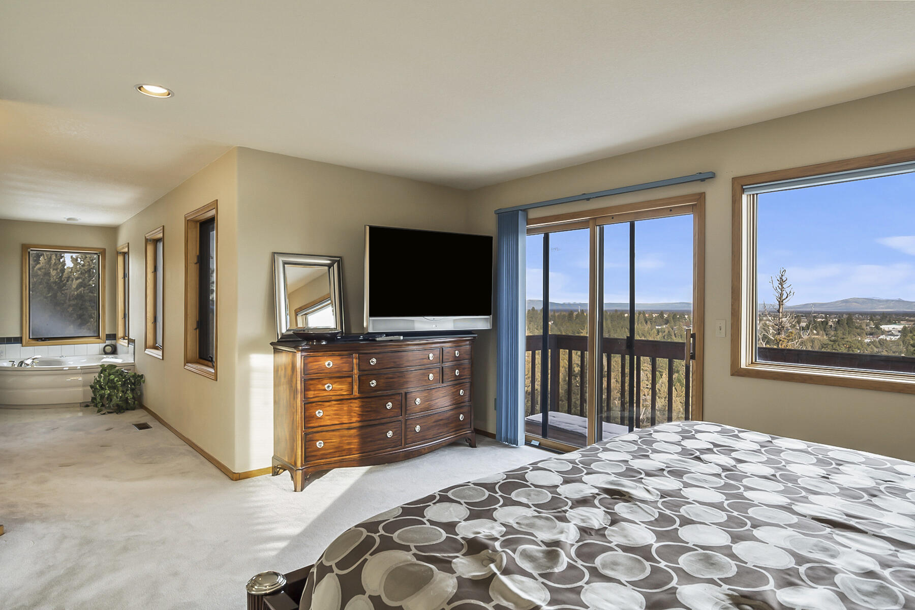 3808 Northwest Summerfield Road Bend, OR 97703 - Photo 30 of 38 Private balcony from primary suite.