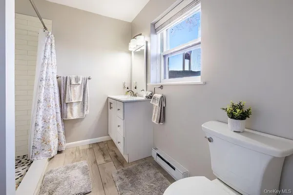 $240,000 | 10 Regents Place, Unit D, Yorktown Heights, NY 10598