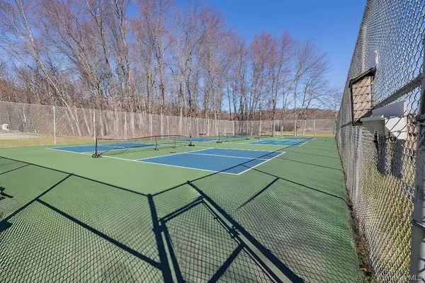 $240,000 | 10 Regents Place, Unit D, Yorktown Heights, NY 10598