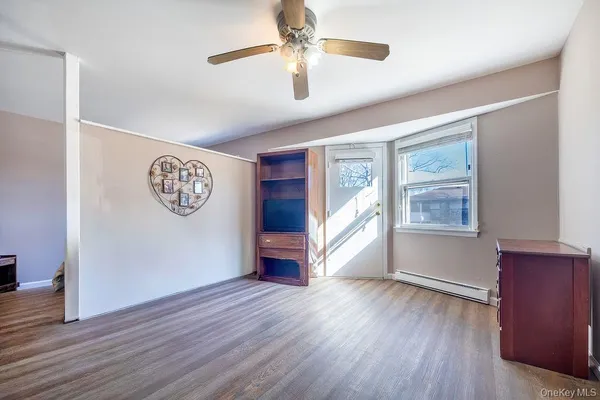$240,000 | 10 Regents Place, Unit D, Yorktown Heights, NY 10598