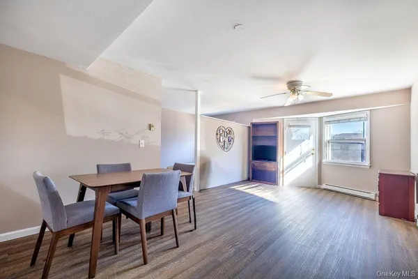 $240,000 | 10 Regents Place, Unit D, Yorktown Heights, NY 10598