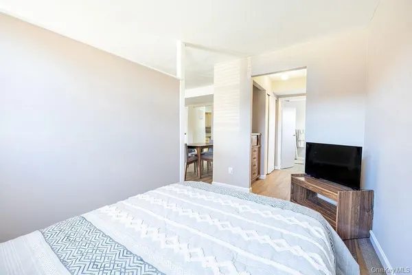 $240,000 | 10 Regents Place, Unit D, Yorktown Heights, NY 10598
