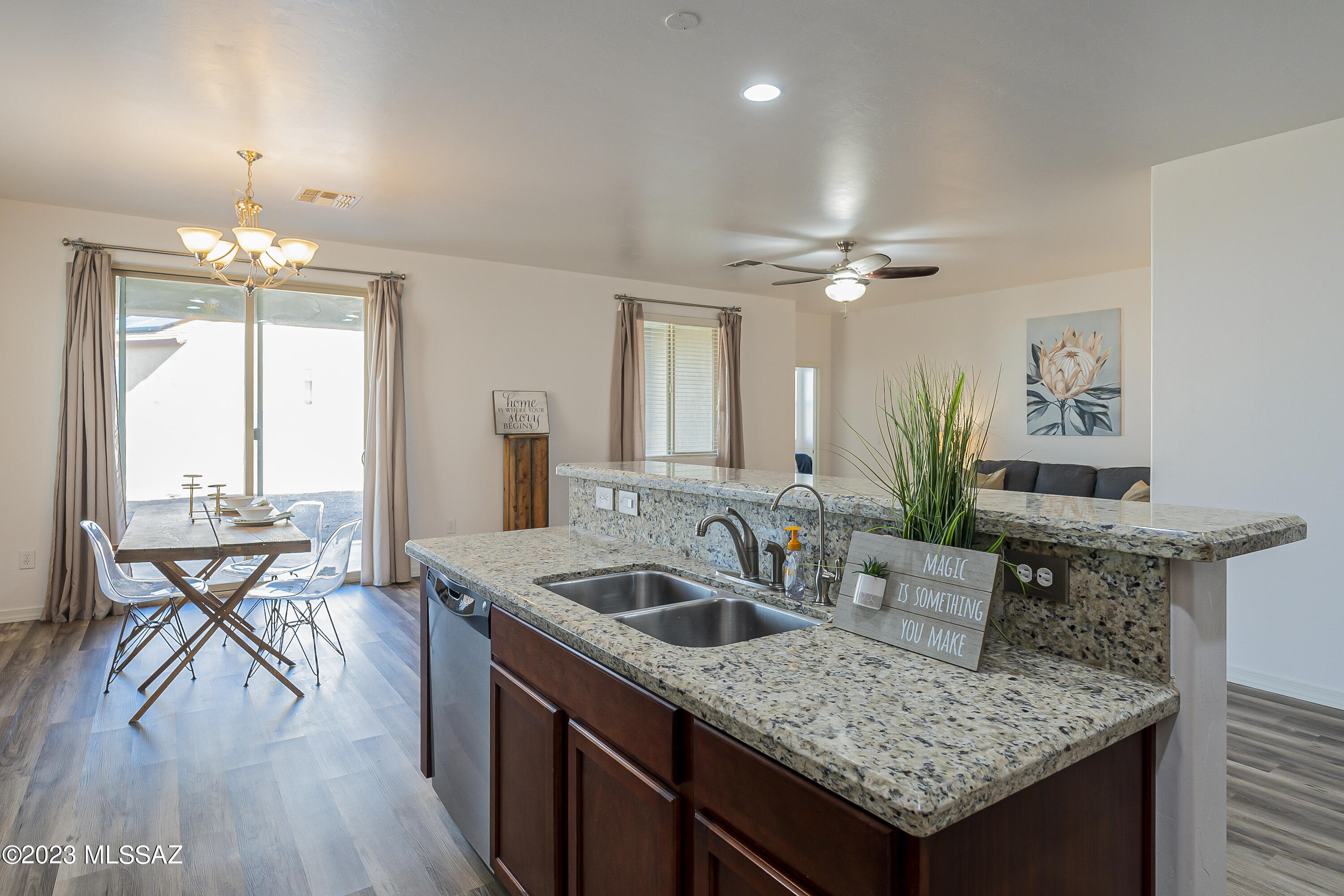 275 East Sycamore View Road Vail, AZ 85641 - Photo 15 of 37 Gallery Image 15