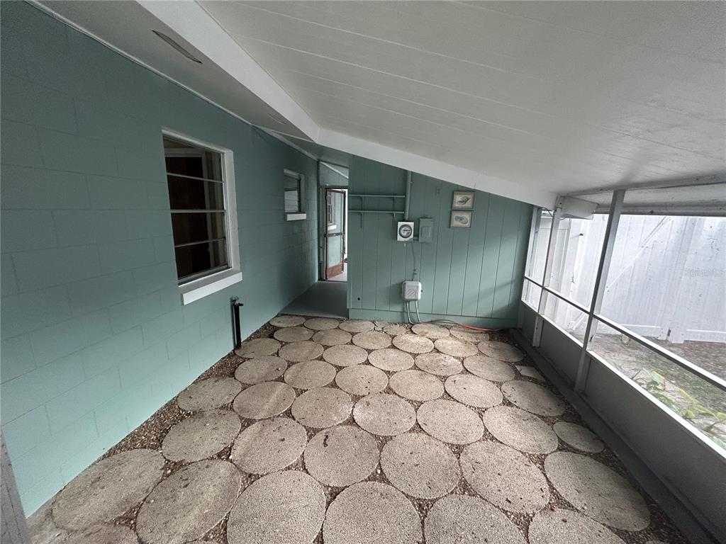 102 East Pendleton Avenue Eustis, FL 32726 - Photo 25 of 33