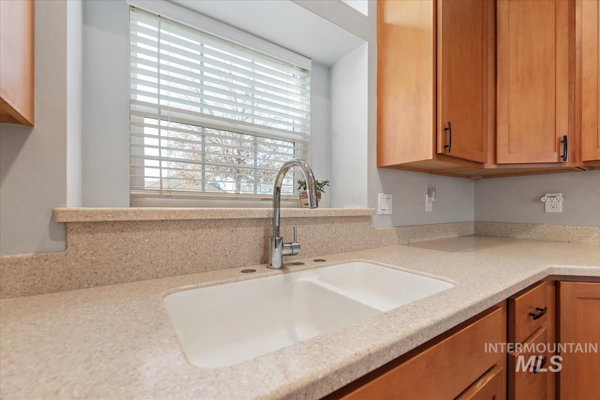 6118 North Widgeon Way Boise, ID 83714 - Photo 15 of 42