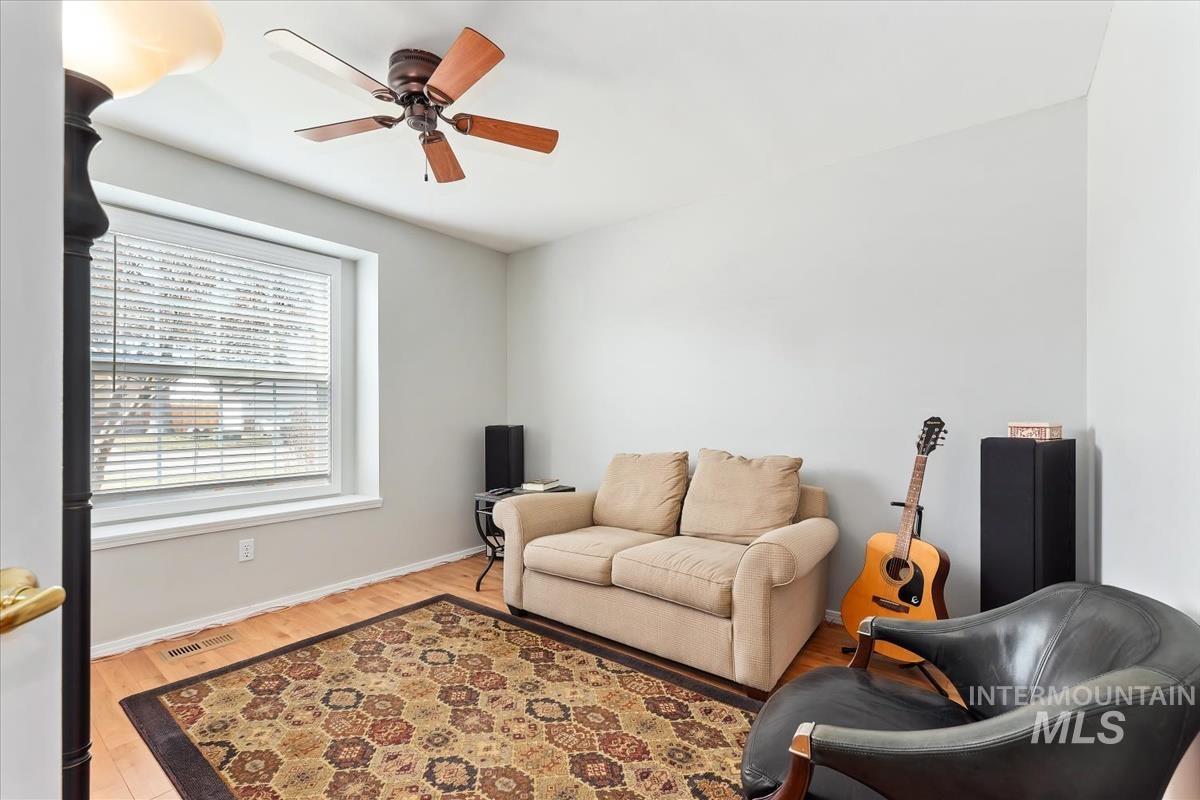 6118 North Widgeon Way Boise, ID 83714 - Photo 5 of 42