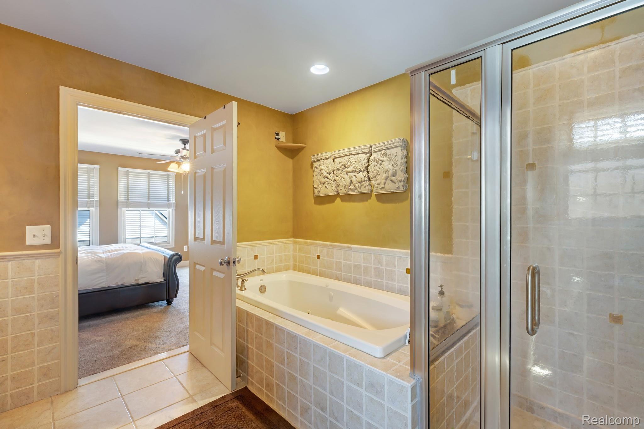 177 Paton Way Romeo, MI 48065 - Photo 17 of 18 Master Bathroom 2