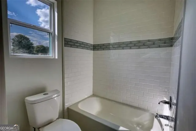 $590,500 | 35 Fourwood Drive, Covington, GA 30016