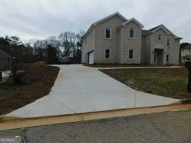 $590,500 | 35 Fourwood Drive, Covington, GA 30016