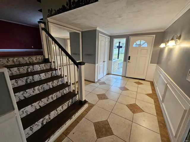 $375,000 | 52040 Avanelle Street, Granger, IN 46530