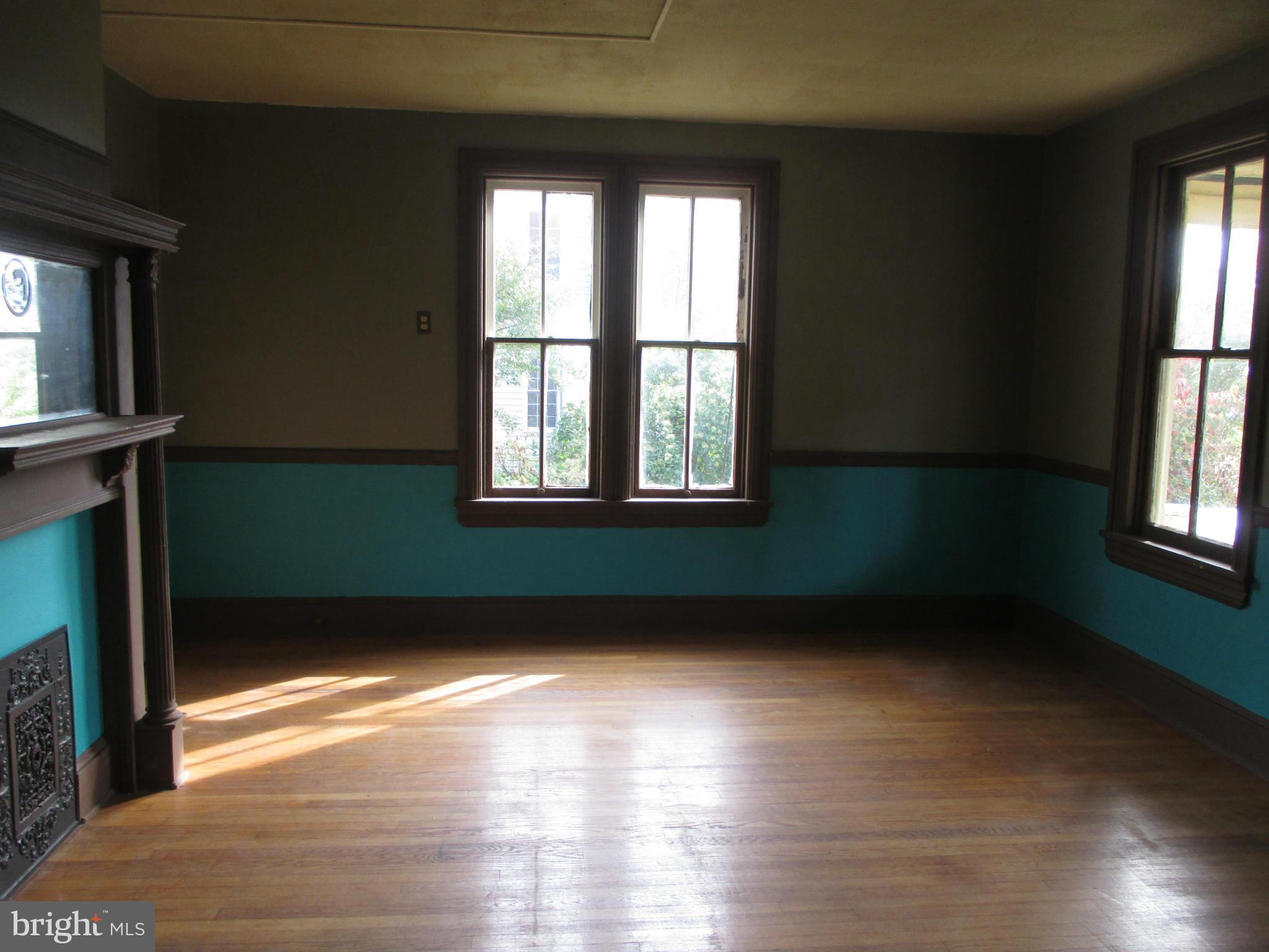 296 Old Farmington Road North East, MD 21901 - Photo 9 of 10 Living Room