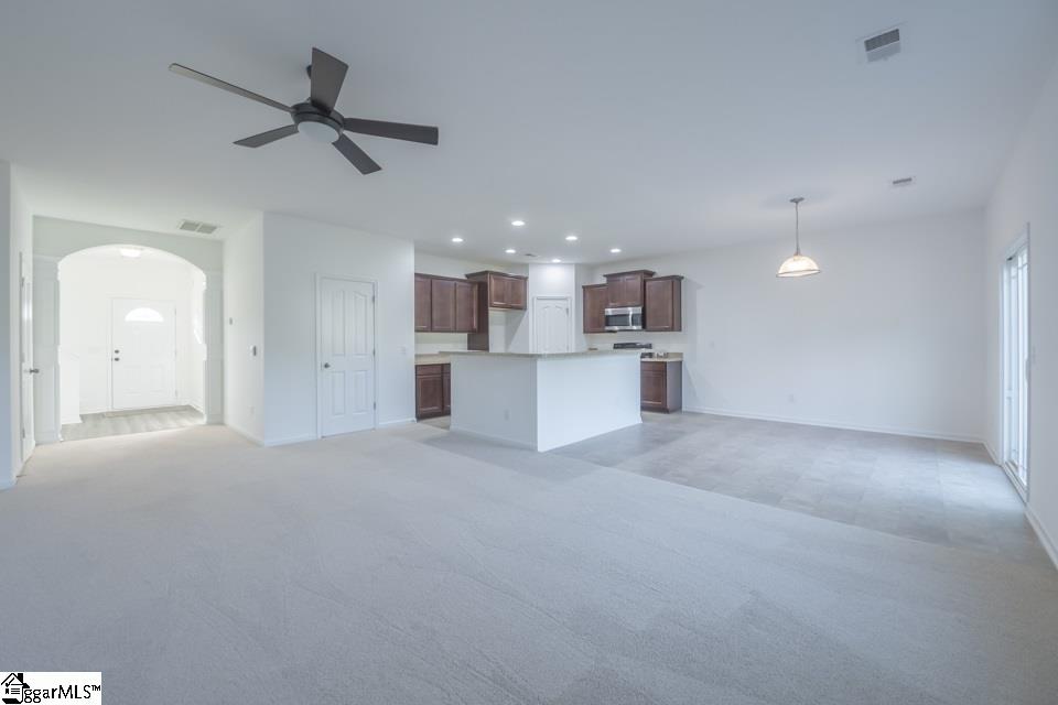 127 Riverdale Road Simpsonville, SC 29680 - Photo 5 of 32 Gallery Image 5