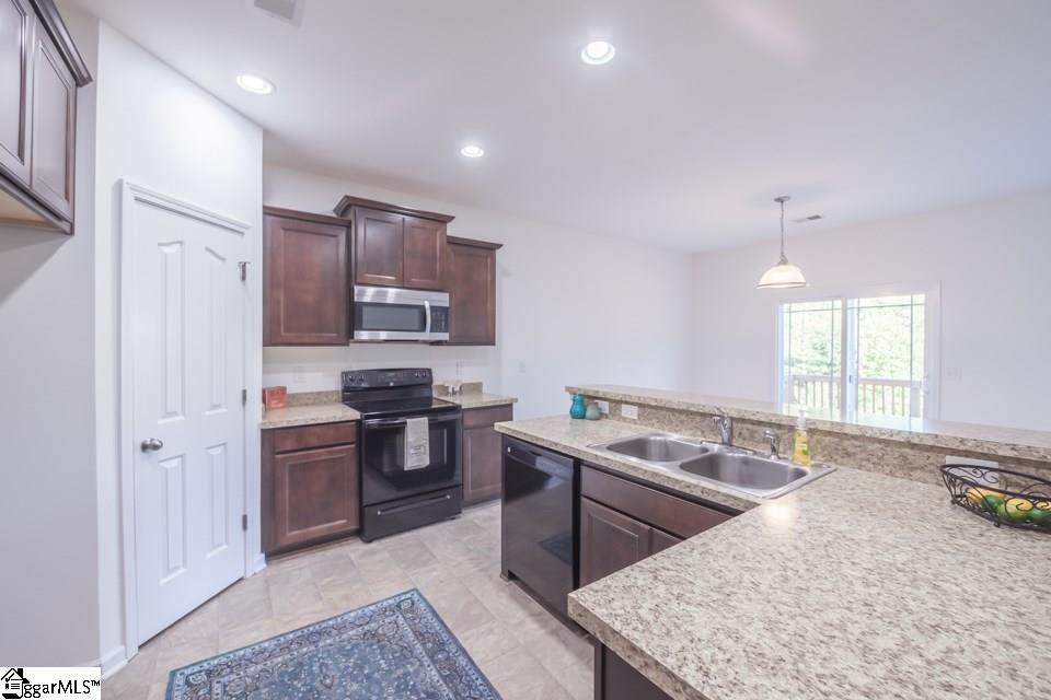 127 Riverdale Road Simpsonville, SC 29680 - Photo 9 of 32 Gallery Image 9